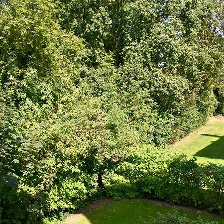 Exklusives Grosszuegig & Topmodern